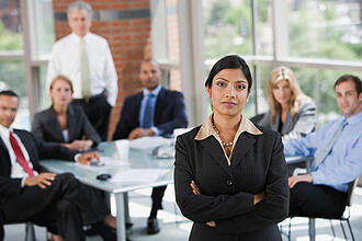 0411_woman-boardroom-business_tc