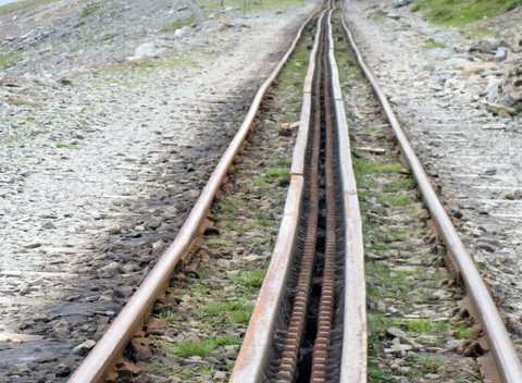 Parallel_lines_meet_at_infinity_-_geograph.org.uk_-_878428.jpg